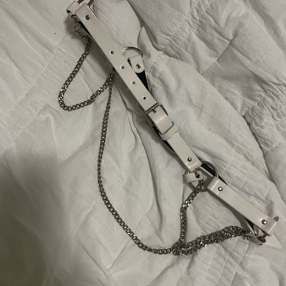 Hot Topic belt white silver chain size 32 bondage - Picture 5 of 14